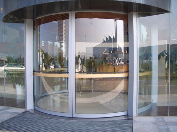 旋轉(zhuǎn)自動門