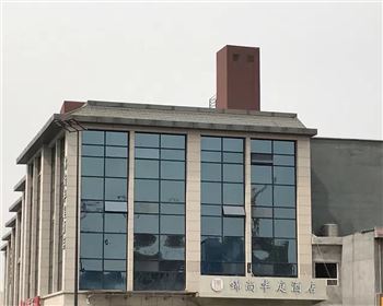 長安區(qū)中旋轉(zhuǎn)門，玻璃幕墻成功安裝完畢