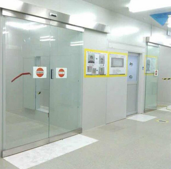 西安電動(dòng)感應(yīng)門